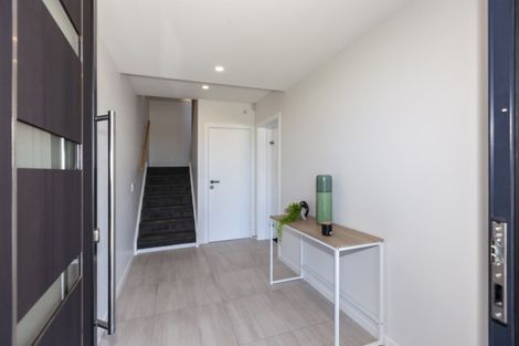 Photo of property in 101 Kakariki Grove, Waikanae, 5036