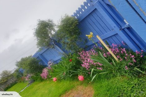 Photo of property in 27 Main Road, Owaka, 9535