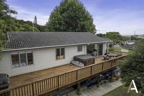 Photo of property in 42 Banyan Drive, Totara Heights, Auckland, 2105