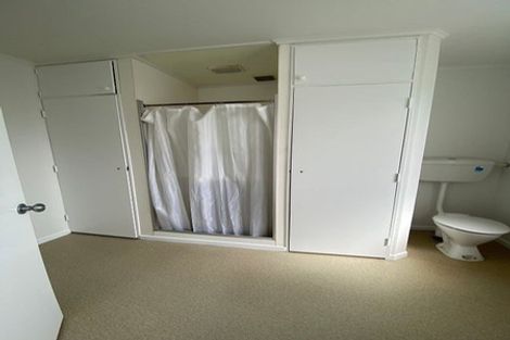 Photo of property in 1 Flint Way, Northland, Wellington, 6012