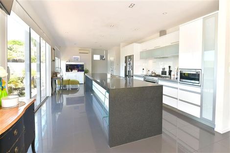 Photo of property in 855 Whangaparaoa Road, Manly, Whangaparaoa, 0930