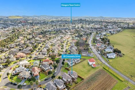 Photo of property in 28 Crossandra Drive, Mangere, Auckland, 2022