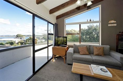 Photo of property in 575 Pukehina Parade, Pukehina, Te Puke, 3189