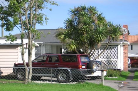 Photo of property in 1/47 Larnoch Road, Henderson, Auckland, 0610