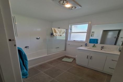 Photo of property in 186 Huatoki Street, Upper Vogeltown, New Plymouth, 4310