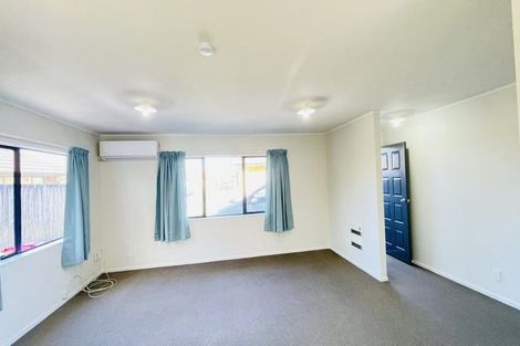 Photo of property in 14 Srah Place, East Tamaki, Auckland, 2013