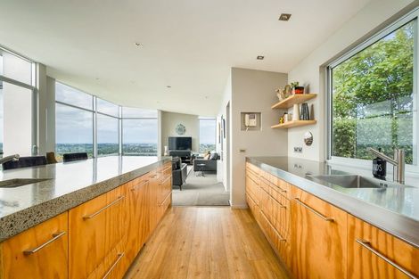 Photo of property in 36 Millhill Lane, Huntsbury, Christchurch, 8022