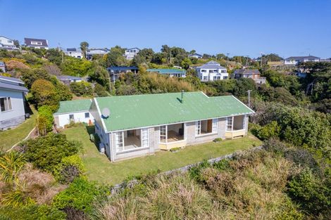 Photo of property in 45 Kahu Road, Paremata, Porirua, 5024
