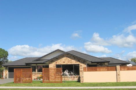 Photo of property in 650 Grenada Street, Papamoa Beach, Papamoa, 3118