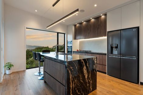 Photo of property in 49 Ashton Fitchett Drive, Brooklyn, Wellington, 6021