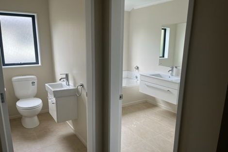 Photo of property in 6 Moston Grove, Churton Park, Wellington, 6037