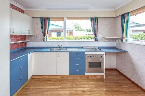 Photo of property in 3/5 Saint Leonard Street, Saint Johns Hill, Whanganui, 4501