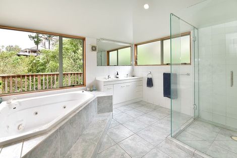 Photo of property in 70 Scott Road, Stanmore Bay, Whangaparaoa, 0932