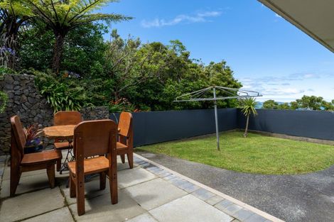 Photo of property in 14 Wattle Grove, Maungaraki, Lower Hutt, 5010