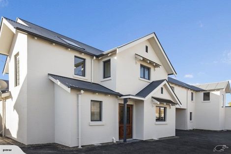 Photo of property in 2/21 Stoneyhurst Street, St Albans, Christchurch, 8014