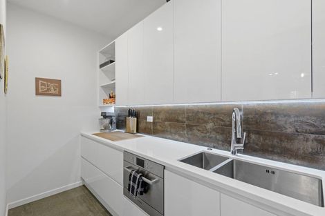 Photo of property in 4 Mersham Drive, Prebbleton, 7604