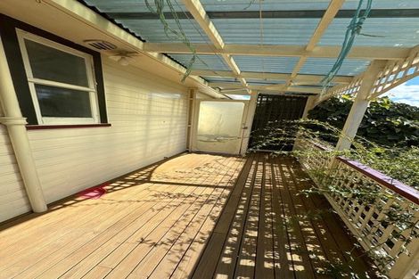 Photo of property in 3 Newcastle Street, Hokowhitu, Palmerston North, 4410