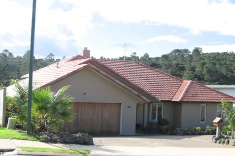 Photo of property in 93 Roberta Crescent, Orewa, 0931
