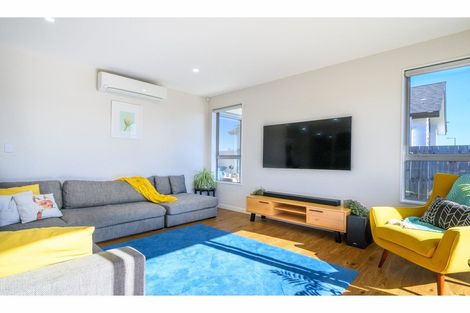 Photo of property in 17 Moemoea Avenue, Kumeu, 0810