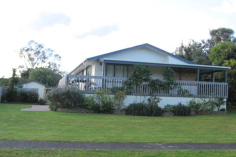 Photo of property in 44 Kennedy Park Drive, Pauanui, Hikuai, 3579