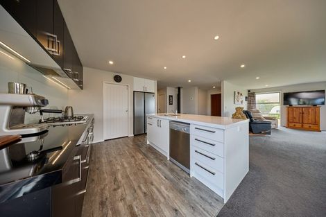 Photo of property in 2 Pukeko Place, Kaikoura, 7300