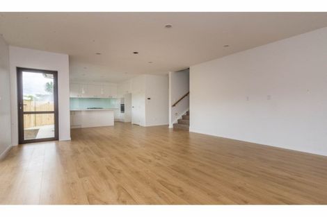 Photo of property in 139 Tiriwa Drive, Massey, Auckland, 0614