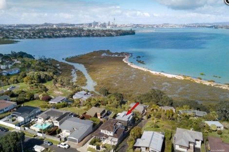 Photo of property in 2/16 Pine Ridge Terrace, Hauraki, Auckland, 0622