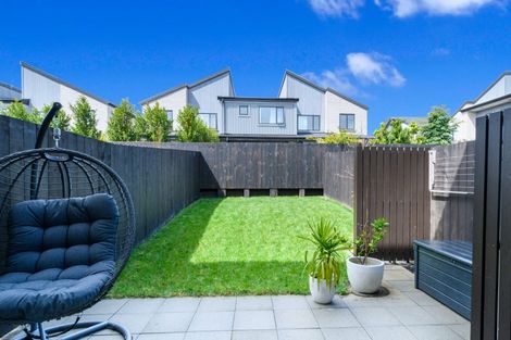 Photo of property in 31 Peihana Road, Hobsonville, Auckland, 0616