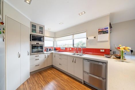 Photo of property in 11 Halladale Road, Papakowhai, Porirua, 5024