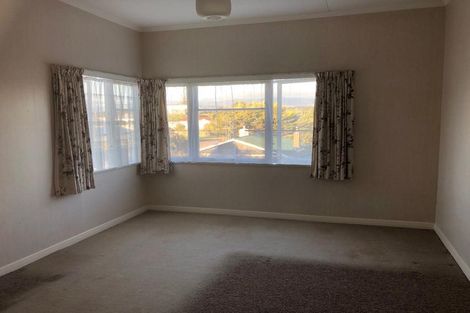 Photo of property in 26 Marine Parade, Otaki Beach, Otaki, 5512