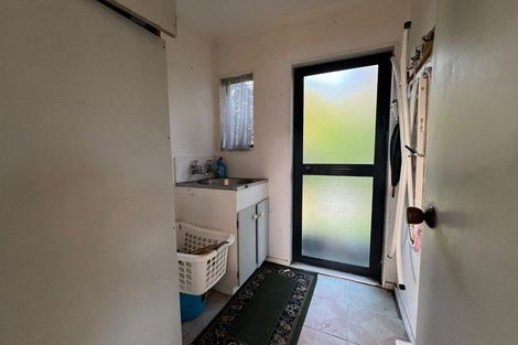 Photo of property in 53 Tiroroa Avenue, Te Atatu South, Auckland, 0610