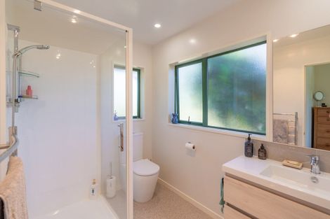 Photo of property in 132 Round Hill Road, Loburn, 7472