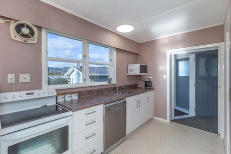 Photo of property in 13 Burn Street, Levin, 5510