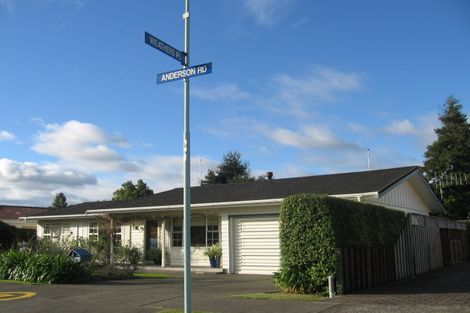 Photo of property in 30 Anderson Road, Taradale, Napier, 4112