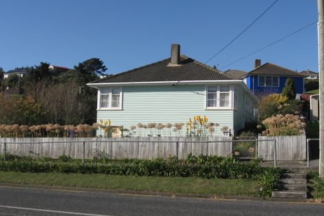 Photo of property in 42 Dimock Street, Titahi Bay, Porirua, 5022