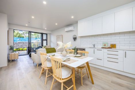 Photo of property in 2/12 Stackhouse Avenue, Bishopdale, Christchurch, 8053