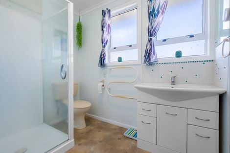 Photo of property in 9 Te Iwiheke Place, Turangi, 3334