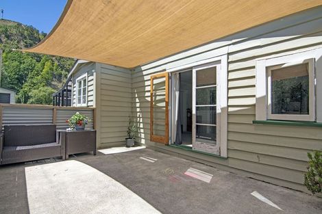 Photo of property in 100 Pigeon Valley Road, Wakefield, 7025