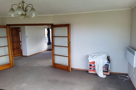 Photo of property in 73 Mills Road, Brooklyn, Wellington, 6021