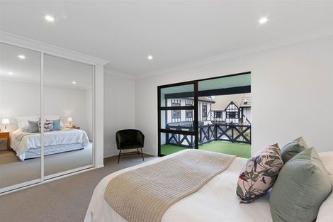 Photo of property in 9 Holly Road, Merivale, Christchurch, 8014