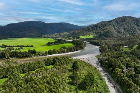 Photo of property in 1292 Aorere Valley Road, Bainham, Collingwood, 7073