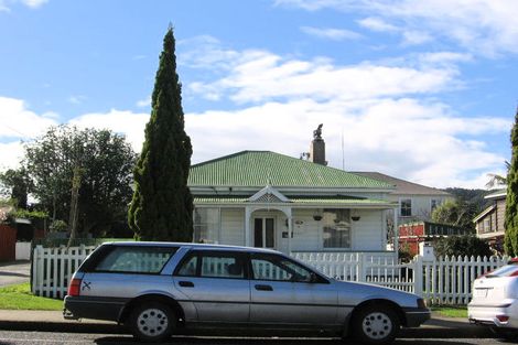 Photo of property in 9 Grey Street, Regent, Whangarei, 0112