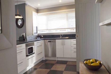 Photo of property in 44 Mako Mako Road, Levin, 5510