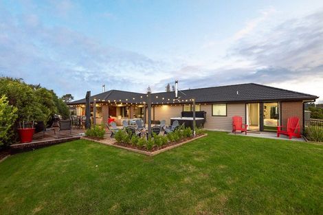 Photo of property in 14 Awatiro Drive, Kaukapakapa, 0871