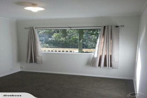 Photo of property in 12a Seaton Road, Murrays Bay, Auckland, 0630