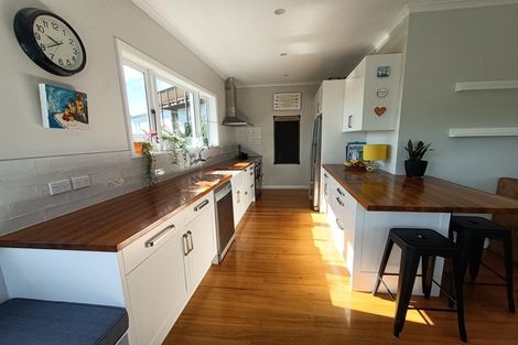 Photo of property in 22 Mysore Street, Khandallah, Wellington, 6035