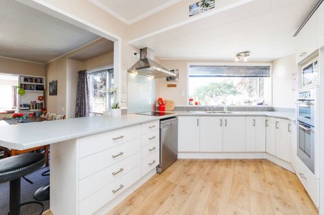 Photo of property in 53 Humber Street, Rongotea, 4476