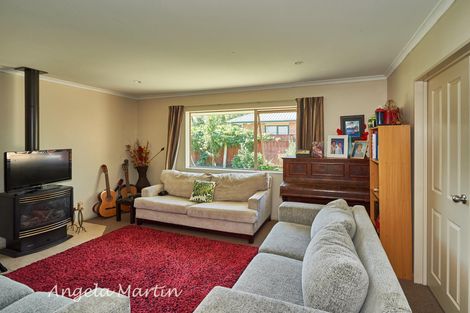 Photo of property in 24 Parnell Street, Fairfield, Lower Hutt, 5011