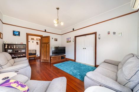 Photo of property in 10 Edwin Street, Belmont, Lower Hutt, 5010