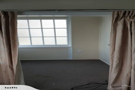 Photo of property in 76 Tinakori Road, Thorndon, Wellington, 6011